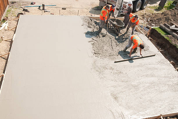 Best Custom Concrete Contractor  in Hidalgo, TX